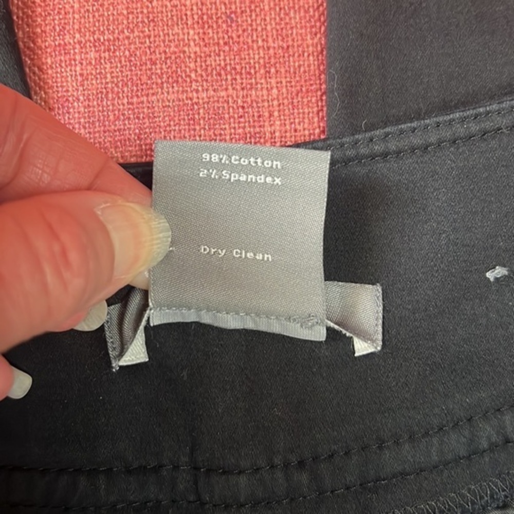 ANN TAYLOR FACTORY WOMENS BLACK SIGNATURE FIT LOWER ON WAIST CAPRI SIZE OP NEW - Picture 9 of 9